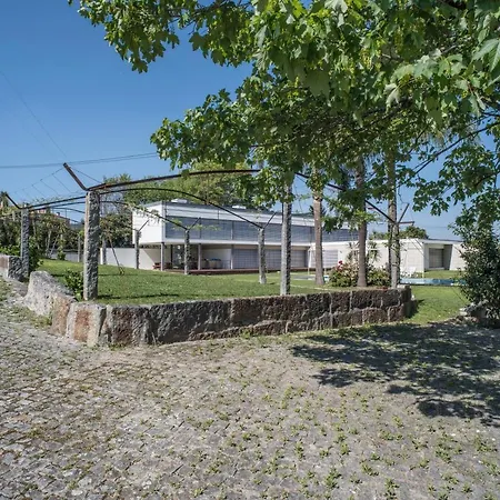 Quinta Do Pomar Pomar Farm * Briteiros