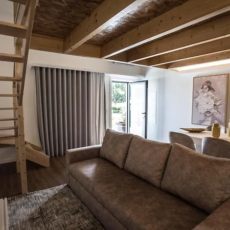 Quinta Do Pomar Pomar Farm * Briteiros