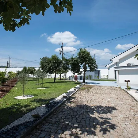 Quinta Do Pomar Pomar Farm * Briteiros