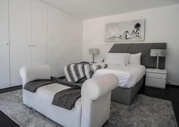 Quinta Do Pomar Pomar Farm *