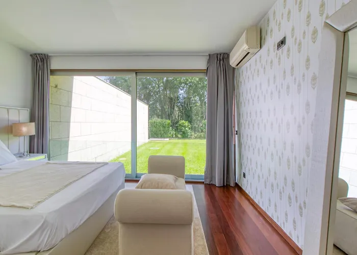 Holiday home Quinta Do Pomar Pomar Farm Briteiros