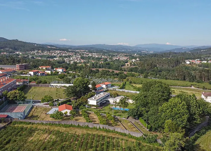 Quinta Do Pomar Pomar Farm *